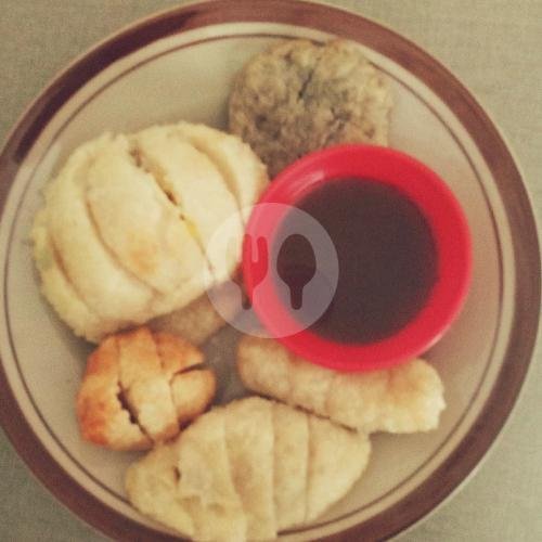 P Kapalselam Adaan Kulit Lenjer menu Pempek Mang Bandar, Suryanegara