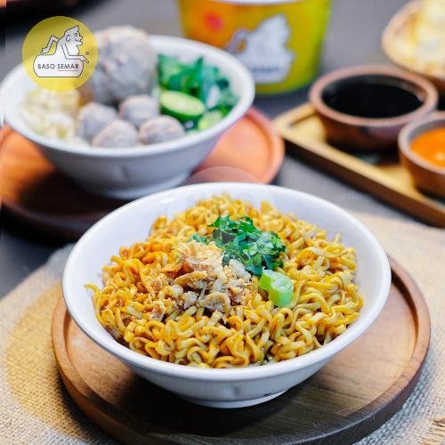 Bakso Urat Special Tulang Rusuk menu Baso Semar, Tubagus Ismail
