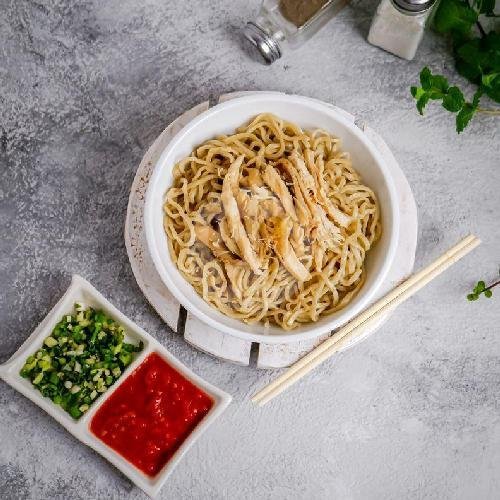 Bakmi  Jumbo Pangsit menu BAKMI ONO,, SUNRISE GARDEN