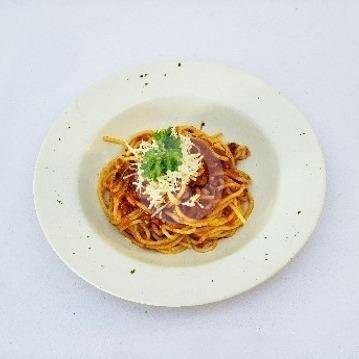 Salmon Carbonara menu Saffron Resto and Meatshop