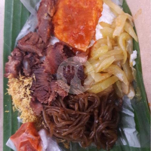 Bapao Ayam Kukus menu Nasi Campur 