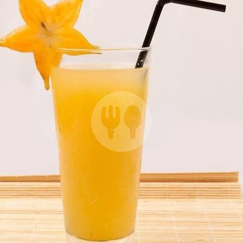 Jus Alpukat menu ANEKA 33 JUS DAN SOP BUAH RASA., Pisang Timur