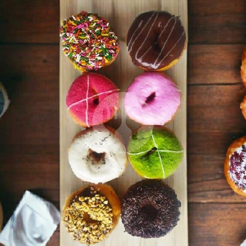 Review Pelita Donat: Surga Donat Mini di Jl. Harapan Indah, Makasar Jakarta