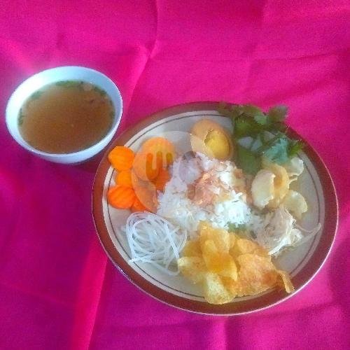 Nasi Ayam Goreng + Kremesan menu Warung Selat Bu Sri, Mojolaban