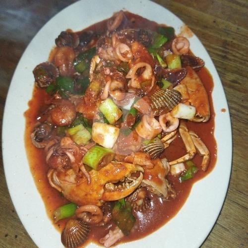 Seafood Mix Goreng Mentega(kepiting+udang+cumi+kerang) menu Pojok Indah Seafood, Abdulrahman Saleh