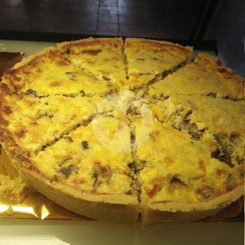 Slice Quiche Cheese menu Cinema Bakery, Yudistira