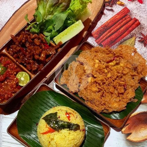 Salad Buah Special 450 ml menu Sambel Plecing Jeng Kelin, Tanah Abang