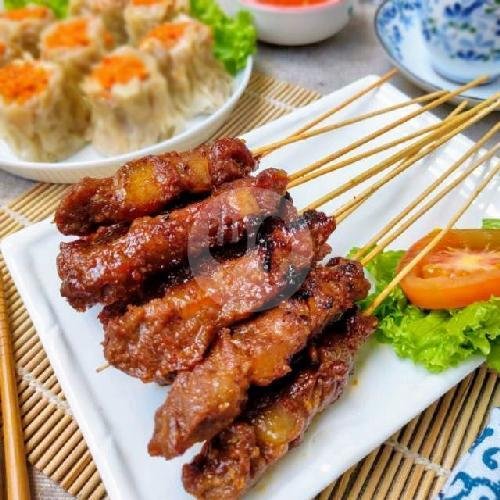 1/2 Porsi Sate Ala Bwh Phn Bali menu Kedai Babi Raja, Wotgandul Timur
