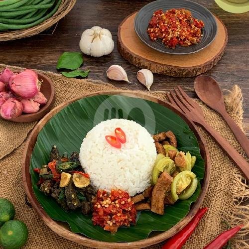 Paket Killer 5 menu Nasi Priyayi by Dapur Nyonya, Wiyung