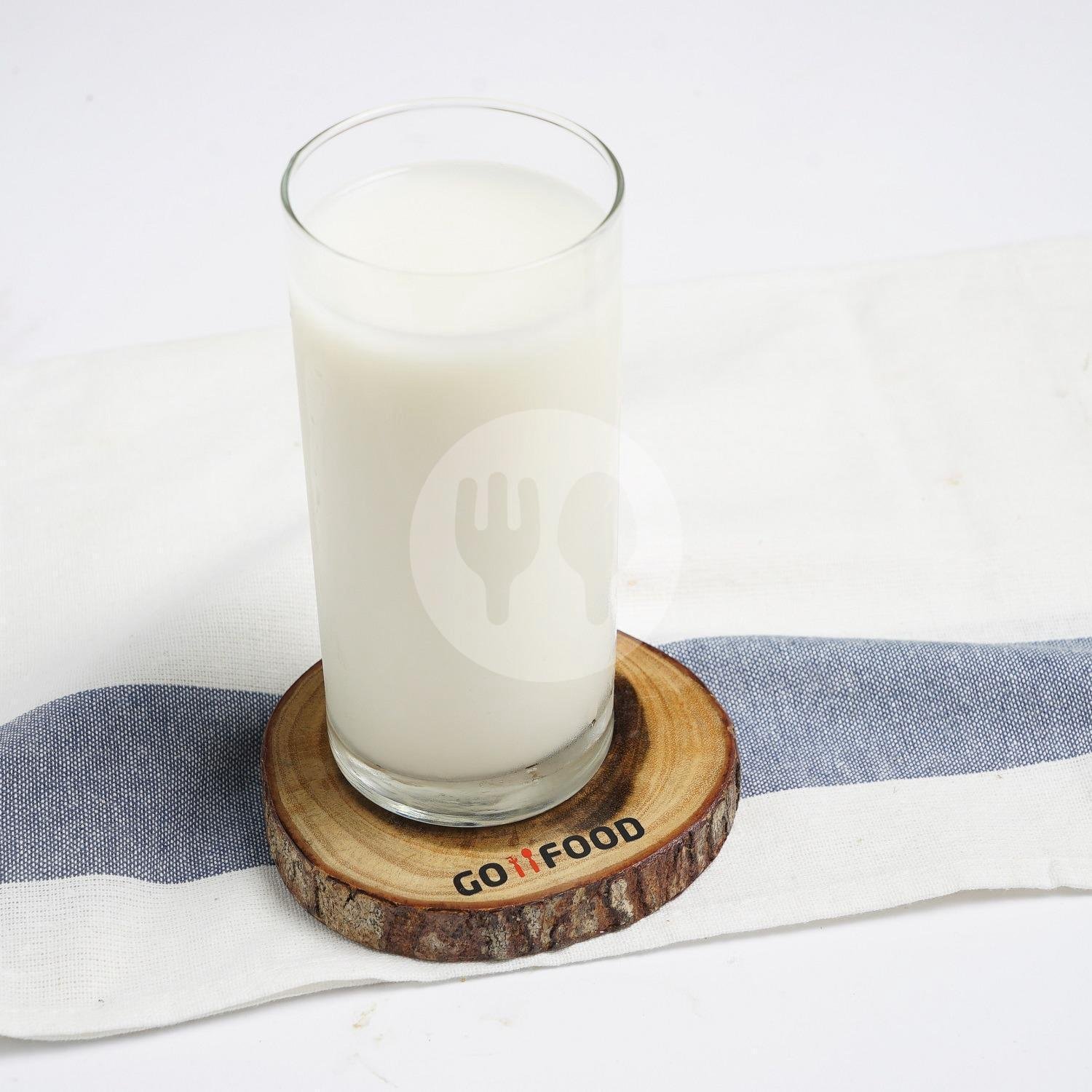 Susu Coklat menu Bubur Putra Sunda, Basuki Rahmat