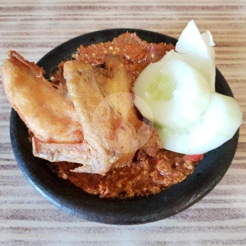 Warung Bu Kris: Surga Makanan Pedas di Ruko Golden Fatmawati Jakarta