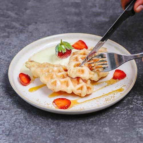 Cream Cheese BBQ Chicken menu Huko Bowl, KHZ Mustofa