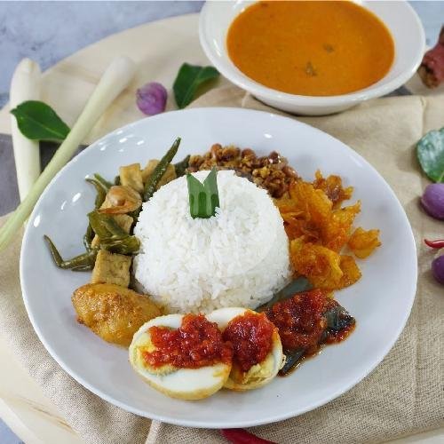 Sayur B (Perkedel) menu Nasi Uduk Aphing - Teluk Gong