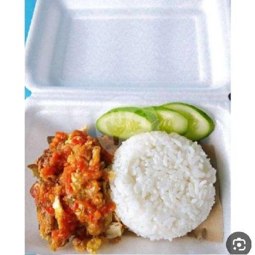 nasi campur ayam Bakar+es Teh/hangat menu Warung Biru Cak Man Timur Matos, Veteran
