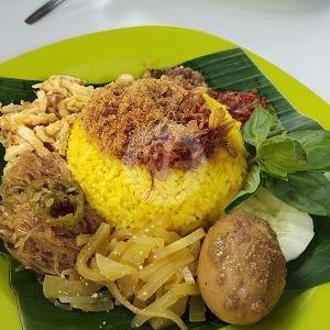 Telur Bulat Satuan menu Nasi Kuning & Uduk Pandu Ny. Shelvy, Pandu