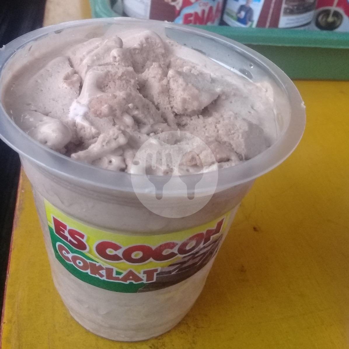 Es Cocon Strawberry menu Es Doger Sam Yus, Klojen
