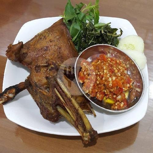 Lele 1 Ekor menu Pondok Penyet Al-faza Sidapurna, Sumber Bawang