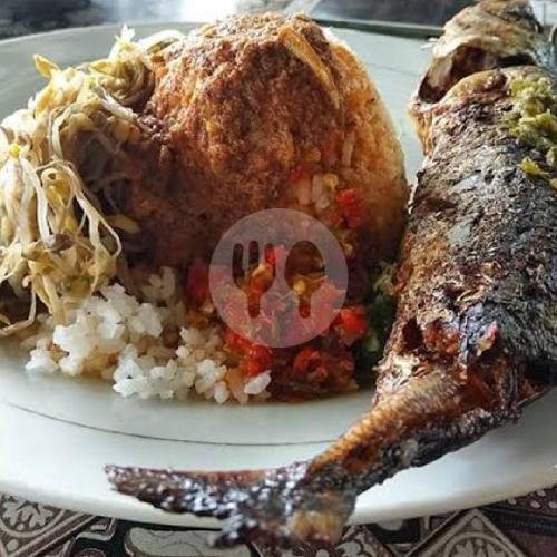 Nasi Rendang menu RM Minang Saiyo, Raya Siteba