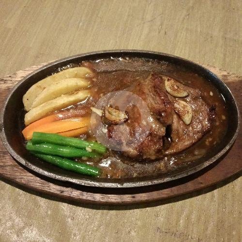 Steak Jamur Krispi menu Family Steak & Resto, Banjarsari Wetan
