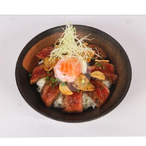 Review Sushi Matsu: Pengalaman Makan Sushi Premium di Jl. Aditiyawarman