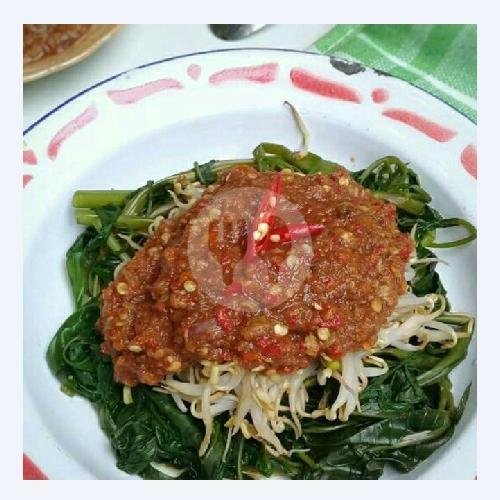 Lotek menu Kedai Nessa, Perjuangan