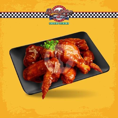 Chicken Wings Black Pepper menu Double Decker Casual Dining, Fave Hotel