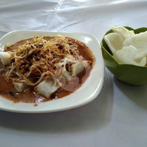 Telor Balado menu Nasi Kuning Kupat Tahu Lontong Kari Ibu Siti, Sulaksana