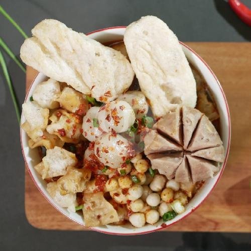 Baso aci komplit + Baso Halus menu Cuanki Cep Bewok, Pandegiling