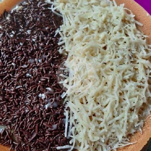 Black Forest Kacang Keju Susu menu Martabak Manis Abah Tasik, Larangan