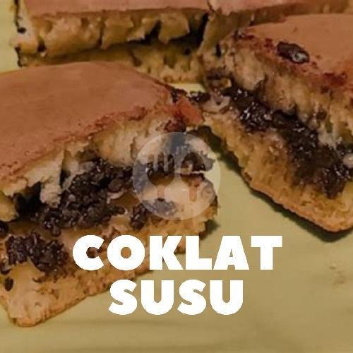 Review Martabak Bandung Pak Edi Kumis: Surga Kuliner di Godean Yogyakarta
