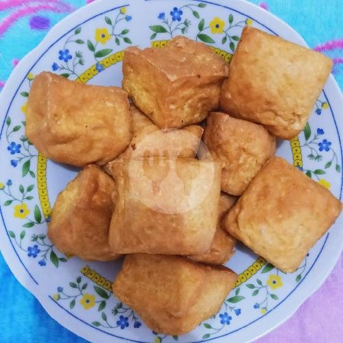 Tempe Goreng menu Nasi Ulam Nasi Uduk Bu Mala, Gg Keahlian Musholah Attaufiq