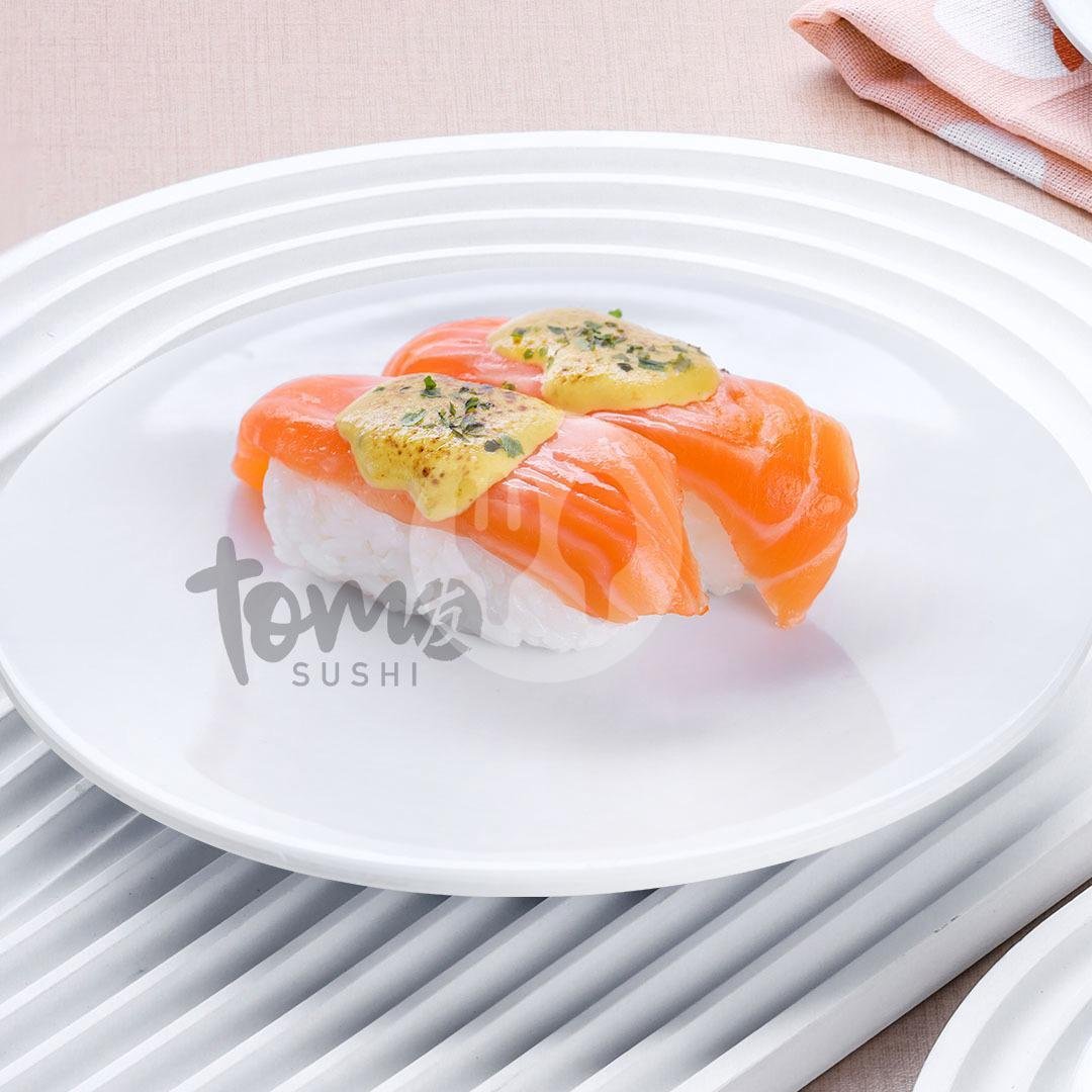 Spicy Salmon Ebi Roll menu Tom Sushi, Trans Icon Surabaya