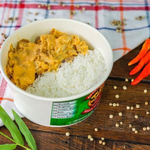 Ayam Geprek Oseng + Nasi menu Ayam Geprek Sambel Brewok, Pujasera Tusam