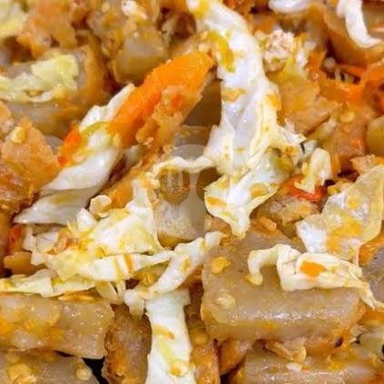 Cipak Koceak menu Cilok Mercon Tulang Rangu, Pagar Pink