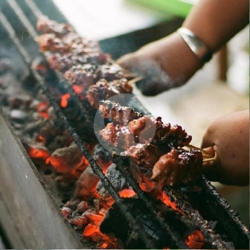 Sate Babi Maranatha: Pengalaman Kuliner yang Bikin Nagih di Surakarta