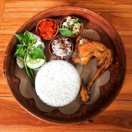 Ayam Jawa/Kampung Panggang menu Pondok Lawu Traditional Resto &Coffee