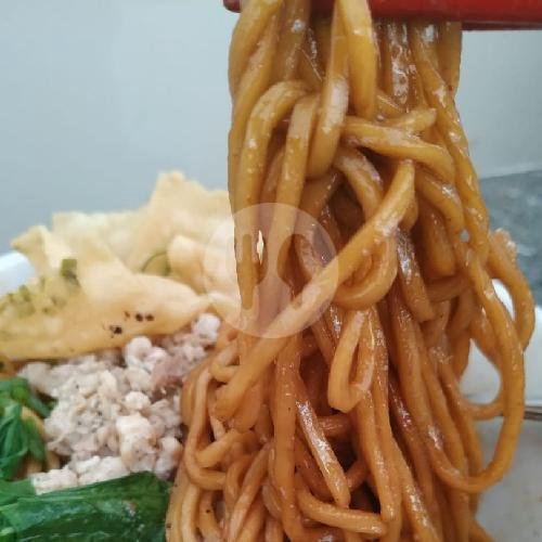 Bakmi Campur Yamien Asin menu Bakmi Boerangrang, Mitra Batik