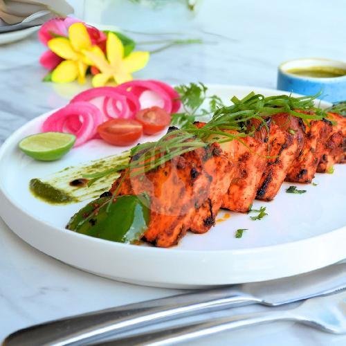 Tandoori Chicken Half menu The Indian Flame, Belleza Shopping Arcade