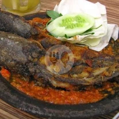 Review Geprek Rakyat Sukolilo: Surga Kuliner dengan Harga Terjangkau