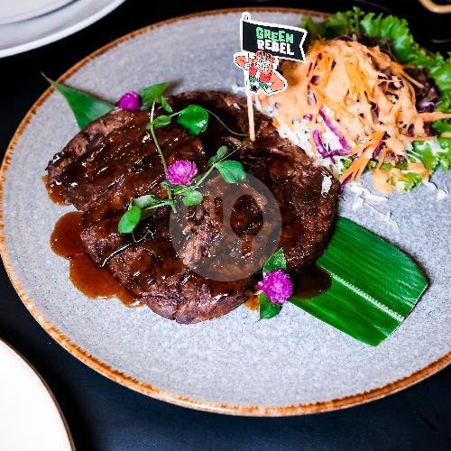 Dragon Roll menu Izakaya Japanese Resto