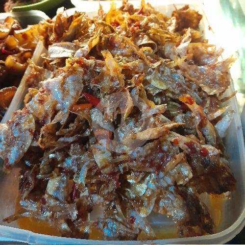 Nasi Pecel Telor Dadar menu Warung Pecel Emak, Kebon Kacang