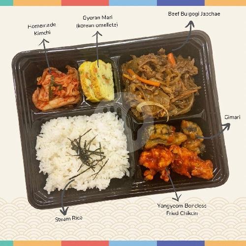 Bento 2 : Daejon Chicken Topoki Set menu Michuu Korean Coffee House, Citraland