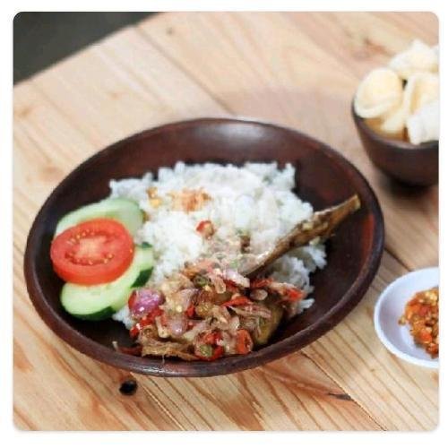 Mangga 1 Ayam menu Waroeng Kaligarong, Indraprasta
