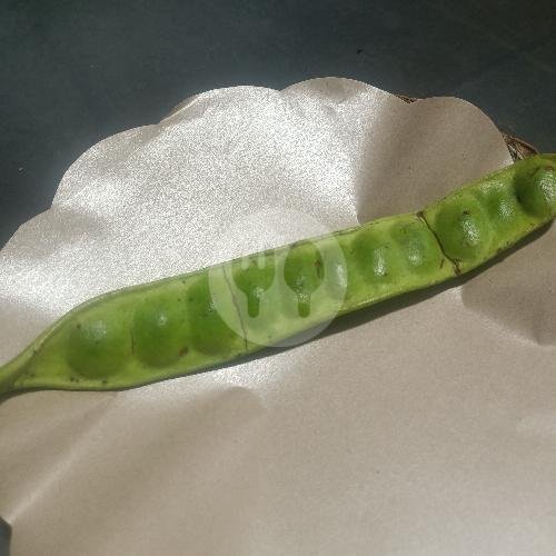 Lele Bakar+ sambal lalapan menu Pecel Lele Lamongan Cak Dikin, Pandowoharjo