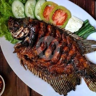 Review Warkop & Seafood Bandung: Kuliner Cozy dengan Menu Lezat dan Instagrammable