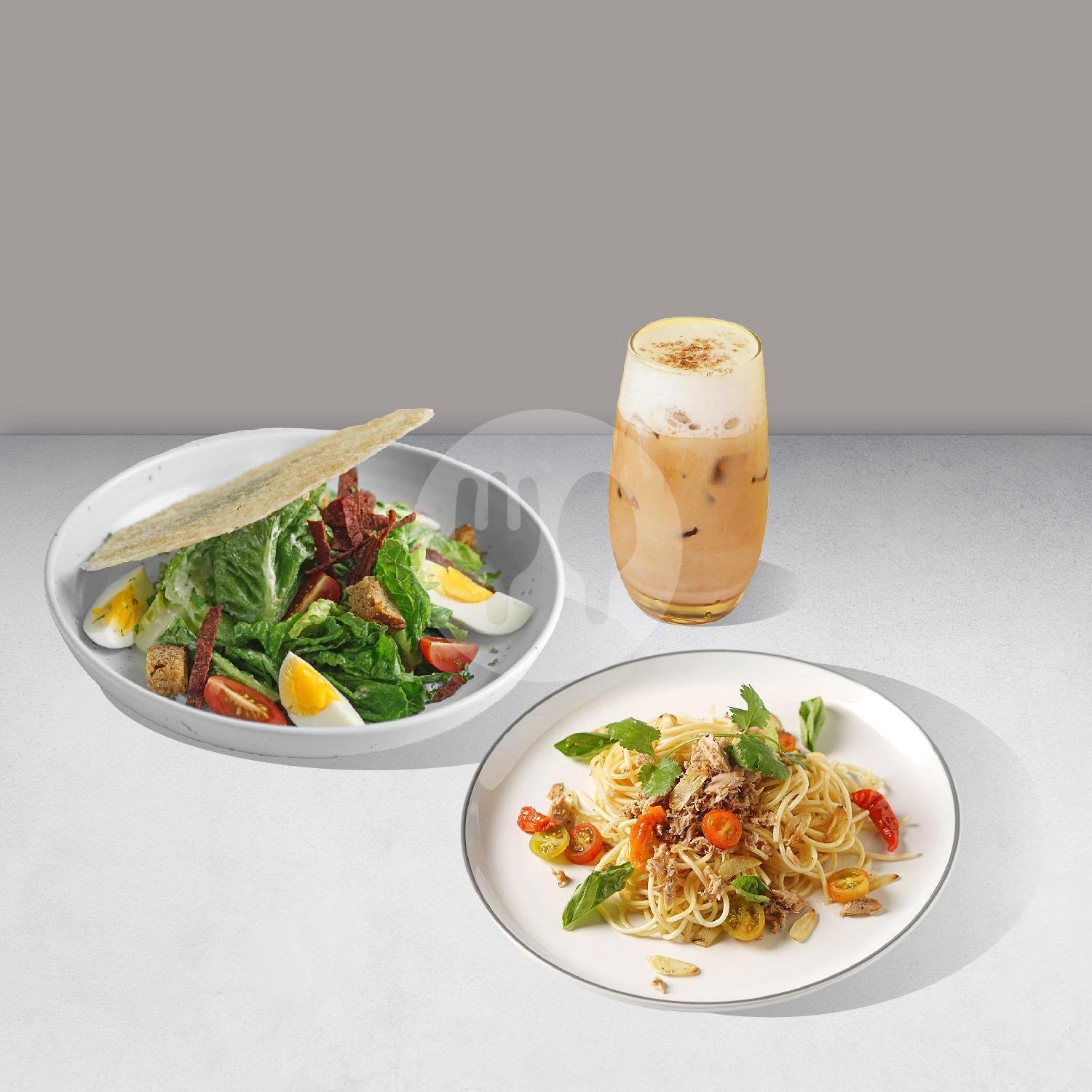 Nasi Goreng (Fried Rice) Set with Salad & Drink menu Bakerzin, Mall Kota Kasablanka