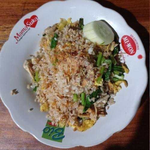 Nasi Goreng Mawut menu Bunga Trotoar