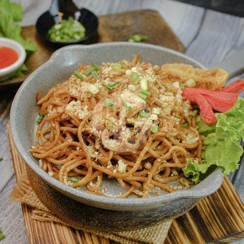 Mie Wow Spicy Level S menu Mie Wow (Mie Pedas & Pangsit Mie Ayam), Demak
