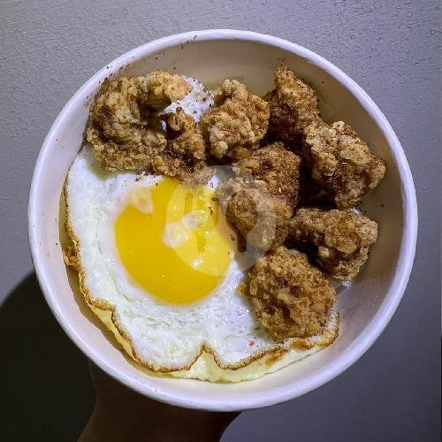 Brisket Rice Bowl (BBQ Sauce) + Telor menu BBQ Rooftop, Sudirman