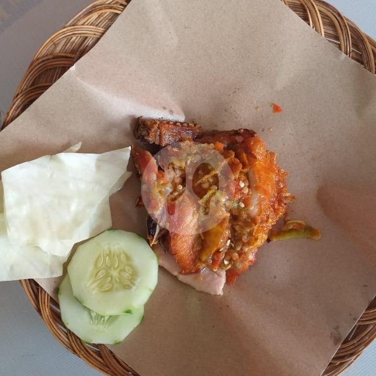 Kepala + Sambal menu Penyetan Mas Kobis, XT Square